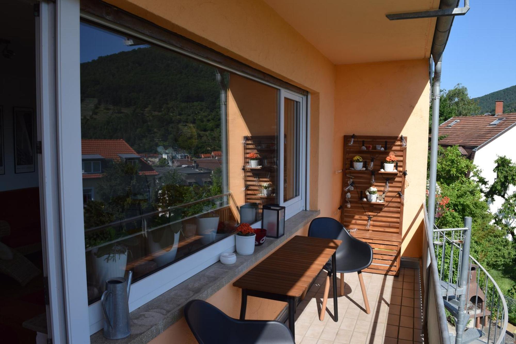 Ferienwohnung Ruth Neustadt an der Weinstraße Esterno foto